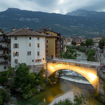 Appartamento Borgo San Tomaso, Tra Storia E Natura Rovereto  Esterno foto