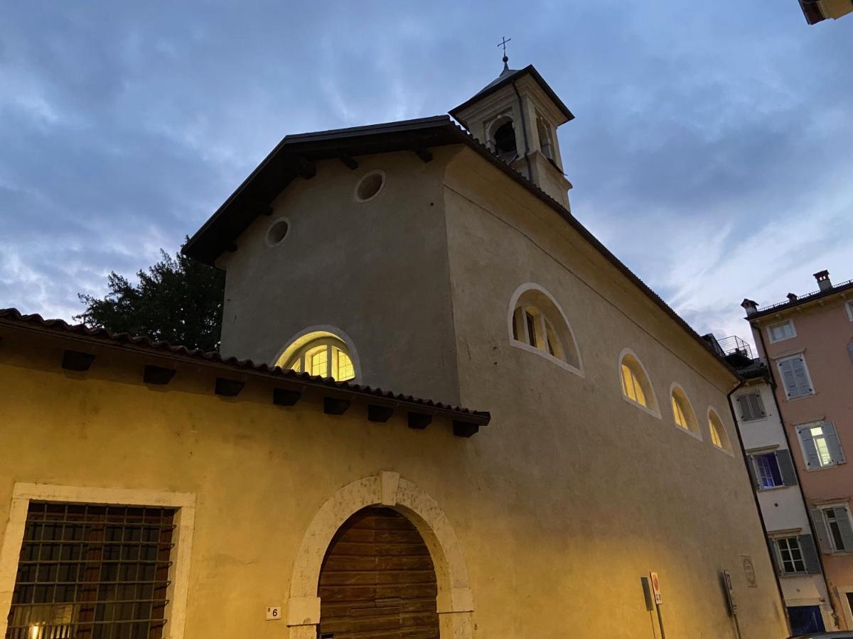 Appartamento Borgo San Tomaso, Tra Storia E Natura Rovereto  Esterno foto