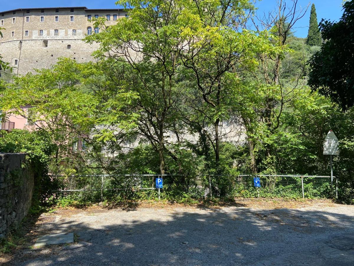 Appartamento Borgo San Tomaso, Tra Storia E Natura Rovereto  Esterno foto